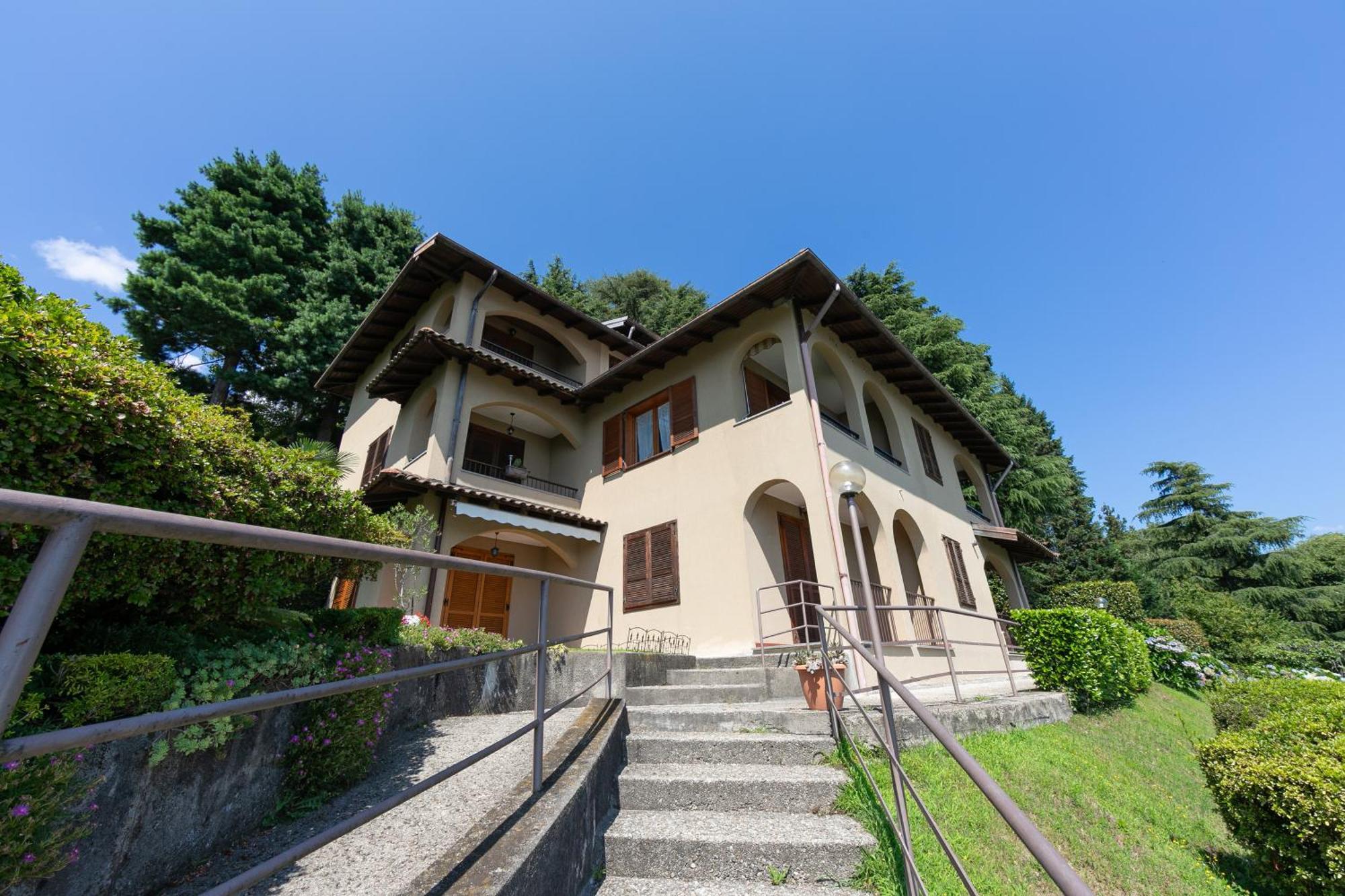 Pandora Lake View Stresa - Happy Rentals Εξωτερικό φωτογραφία